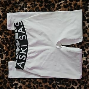 ✨️SASKI WHITE COMPRESSION LEGGINGS NWOT✨️ XS